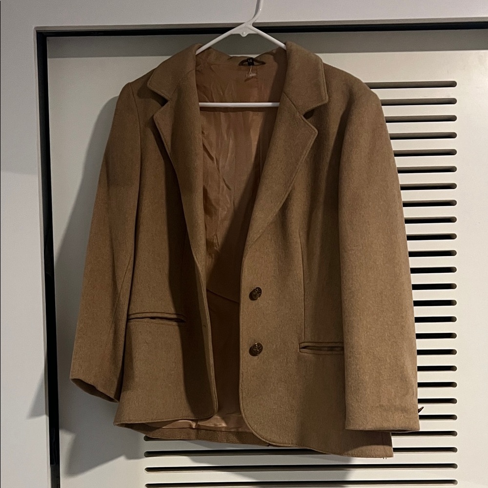 Gleneagle of Scotland Cashmere and Wool Chic Tan Blazer with Button Detail
